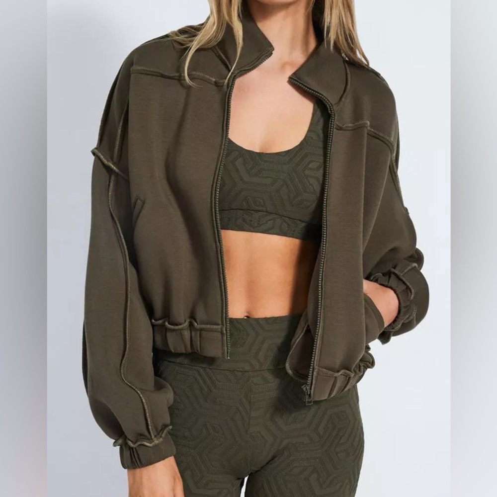 Devon Windsor Olive Women’s Stormi Zip Sweatshirt - Picture 4 of 11